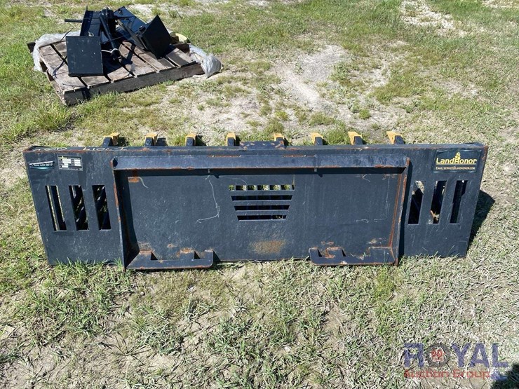 2023-landhonor-rb-14-72w-72in-rock-bucket-skid-steer-attachment-image-7