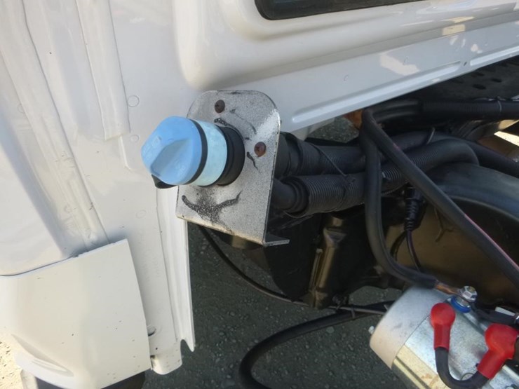 2018-ford-f550-image-14
