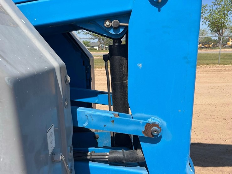 2005-genie-z-34/22-electric-telescopic-manlift-image-13