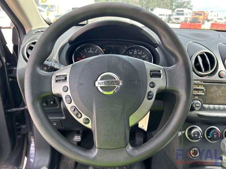 2013-nissan-rogue-image-13