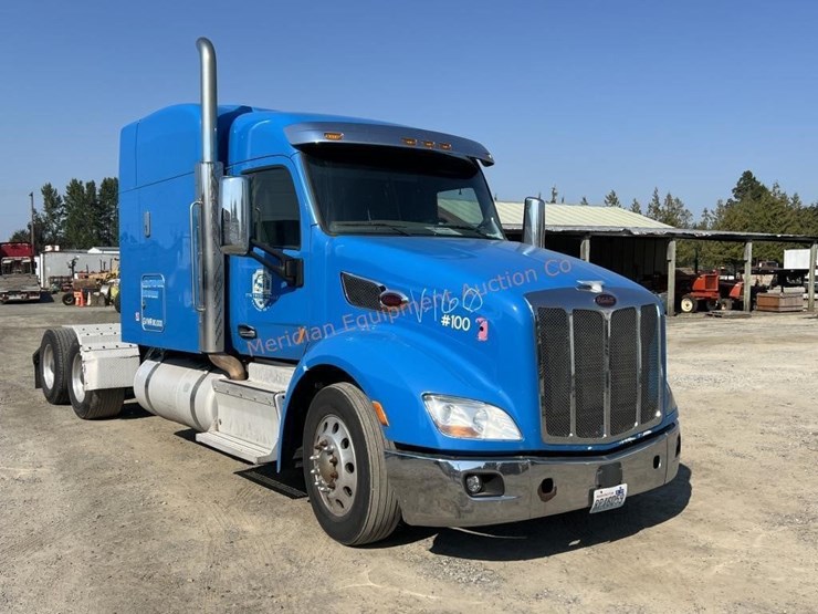 2016-peterbilt-579-image-8