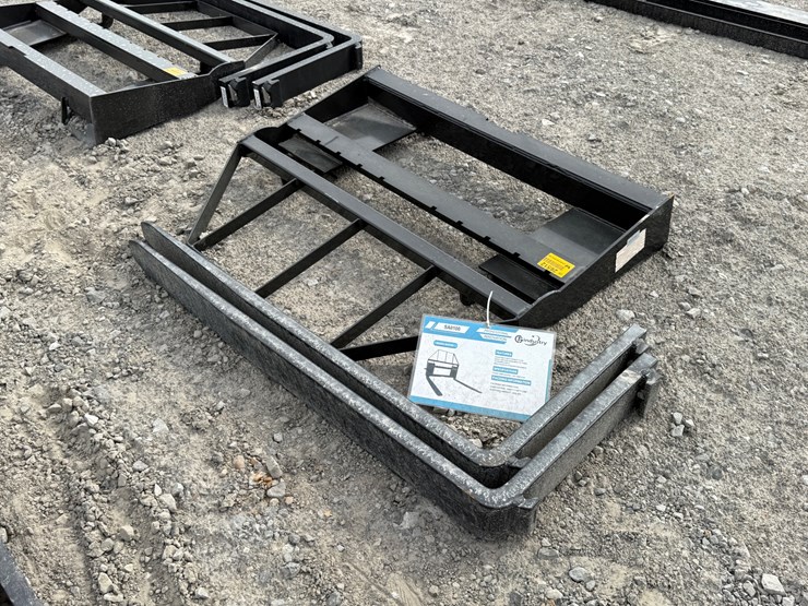 #2000-•-#26512-•-unused-mower-king-sa-skid-steer-forks-image-4