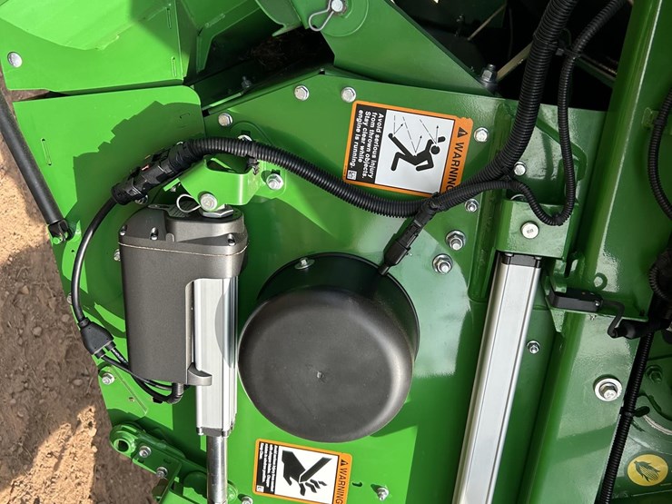 2021-john-deere-s790-image-63