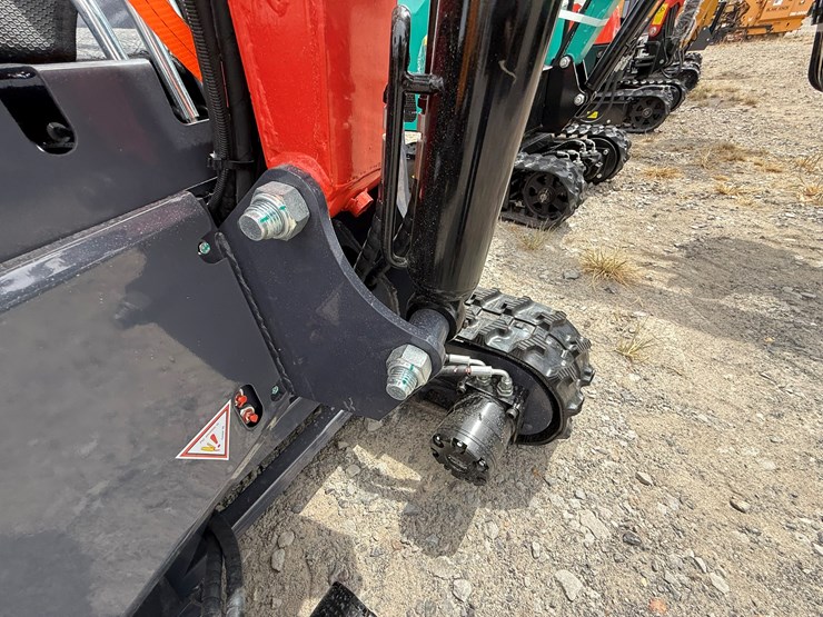 #220-•-#26484-•-unused-cfg-mx15rx-mini-excavator-image-33