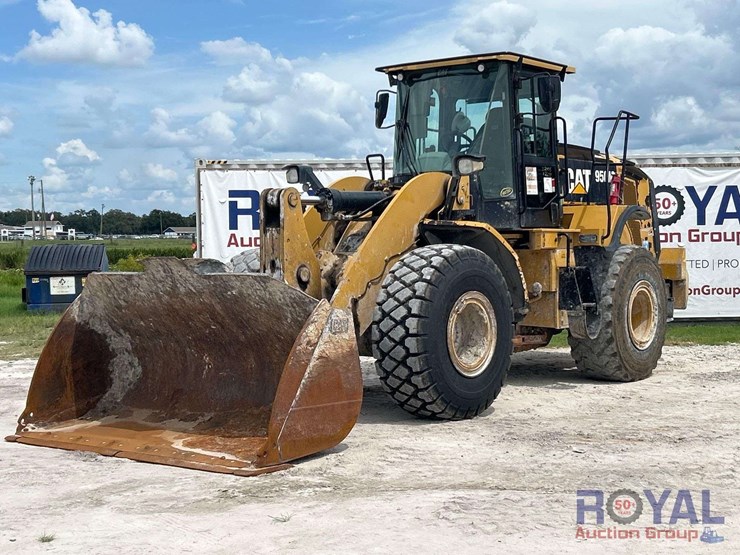 2019-caterpillar-950m-image-1