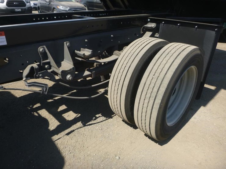 2017-ford-f450-image-22