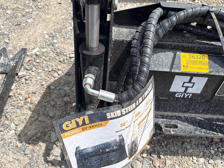 #230-•-#26328-•-unused-giyi-39"-mini-skid-steer-bucket-fxkhd392507232-image-8