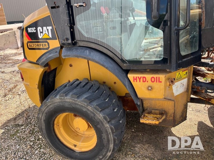 2015-caterpillar-903c-image-20