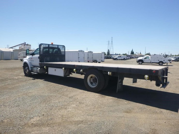 2017-ford-f650-image-4