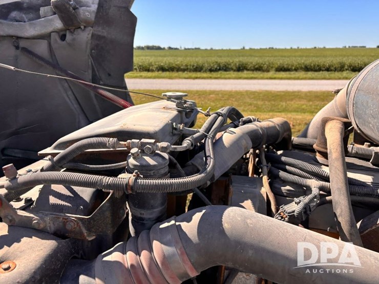 2005-kenworth-t800-image-51
