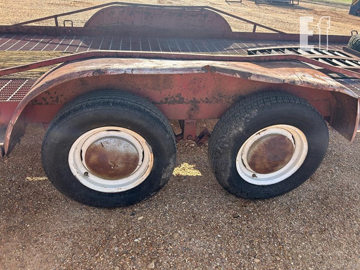 w-w-equipment-trailer-16'-image-12
