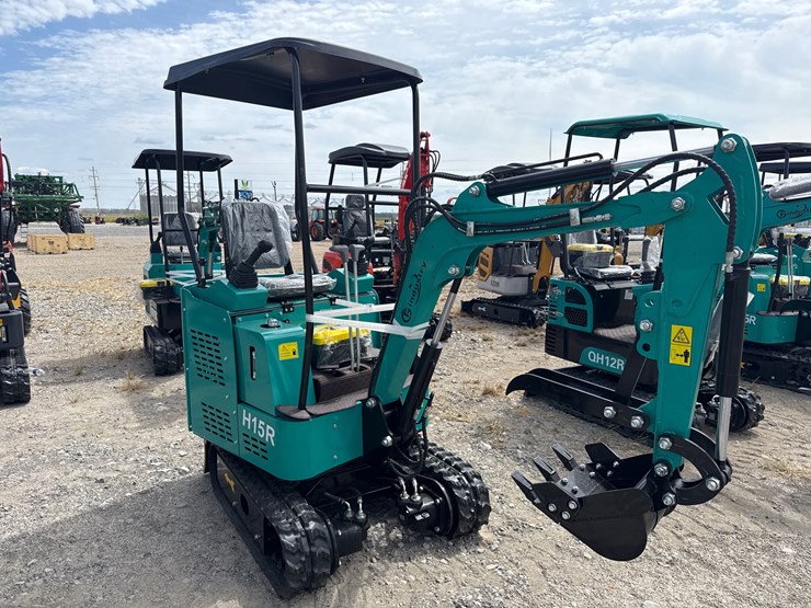 #220-•-#26482-•-unused-cfg-h15r-mini-excavator-h15r20250707w0123-image-2