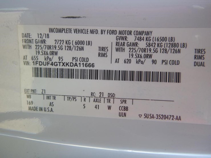 2019-ford-f450-image-23