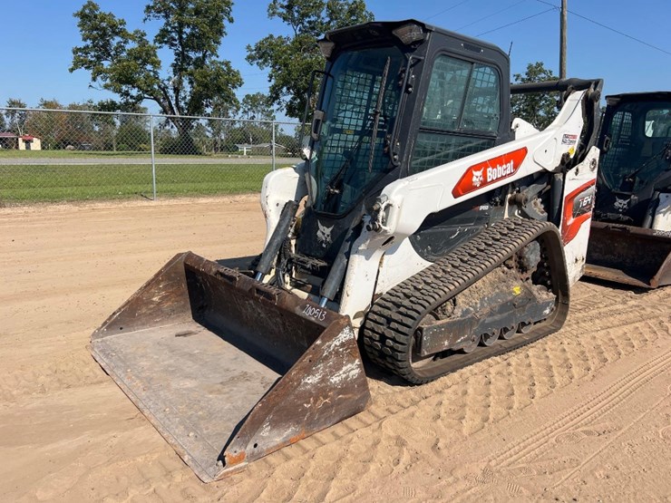 2022-bobcat-t64-image-8