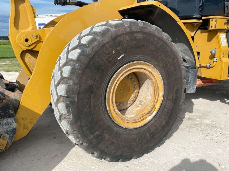 2019-caterpillar-966m-image-26