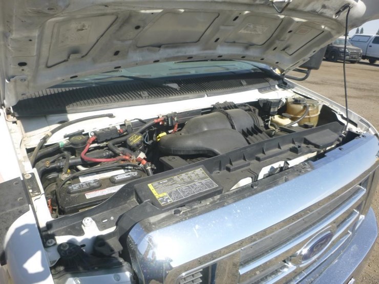 2008-ford-e450-image-10