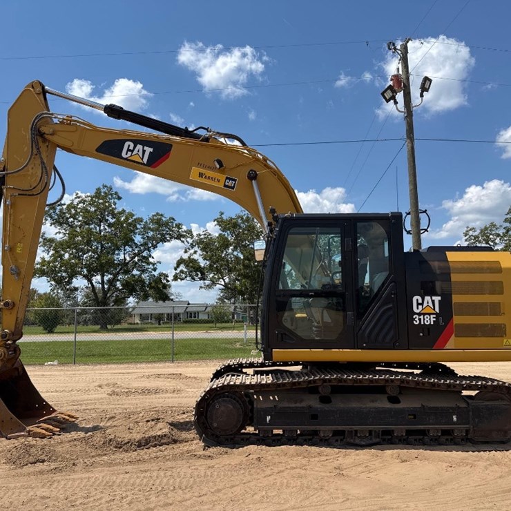 2018 CATERPILLAR 318FL
