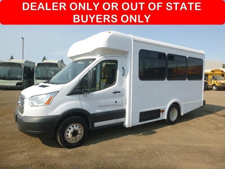 2018-ford-e350-image-1