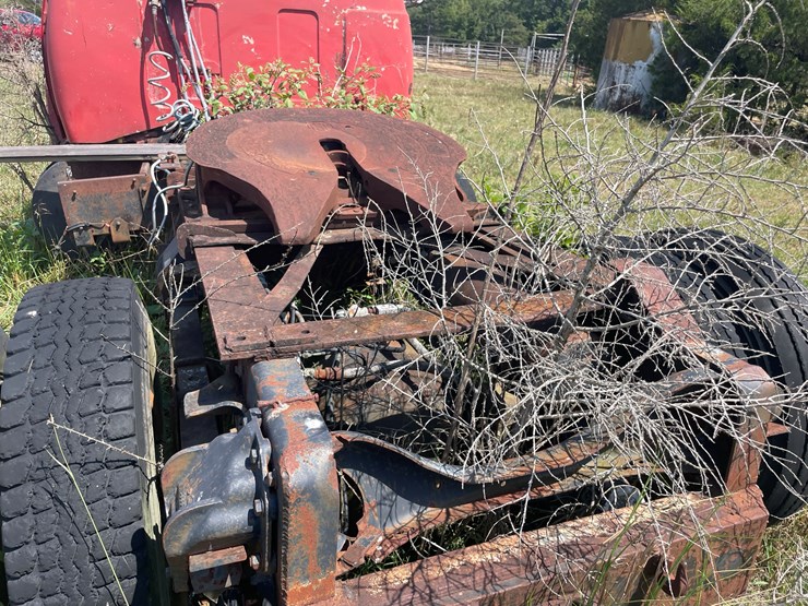 #240-•-#24150-•-inop-gmc-s/a-daycab-truck-tractor-th1906v584562-image-5
