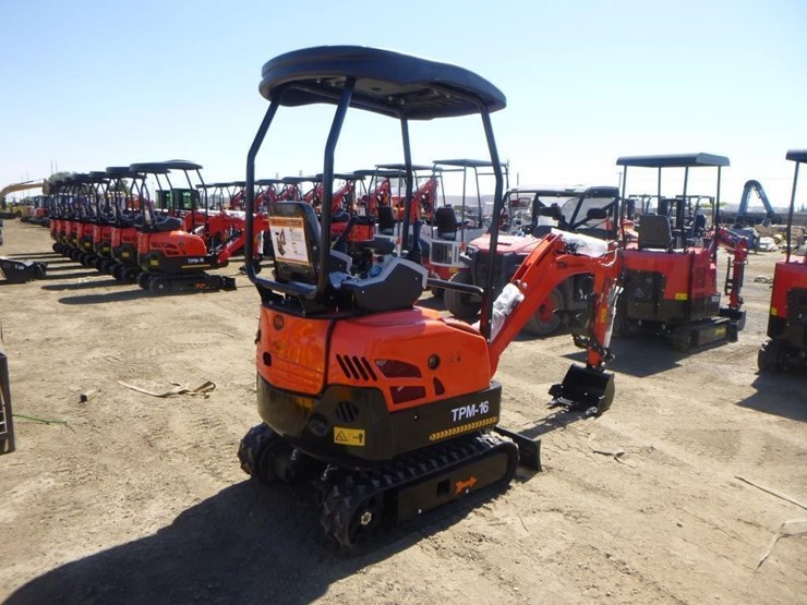2025-tpm-16-hydraulic-excavator-image-3
