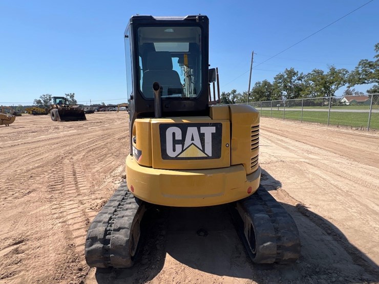 2019-caterpillar-305e2-cr-image-3