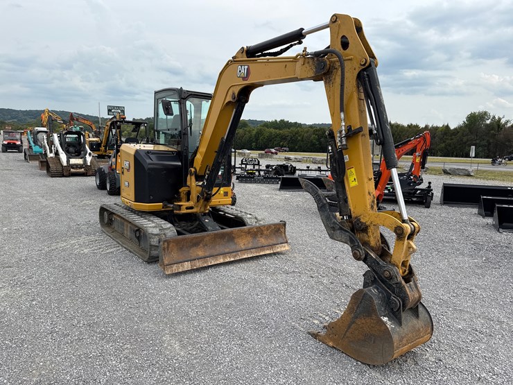 caterpillar-305-image-2