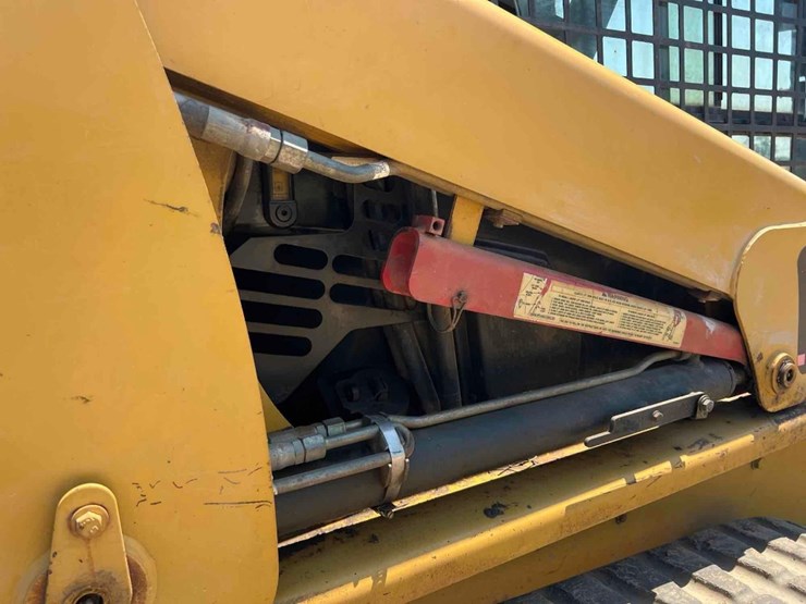 2003-caterpillar-277-image-19