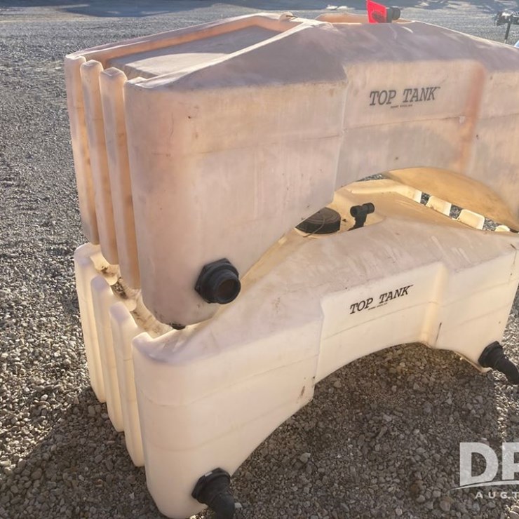 Top Mount Poly Rinse Tanks (PZ12993, Lot 10)