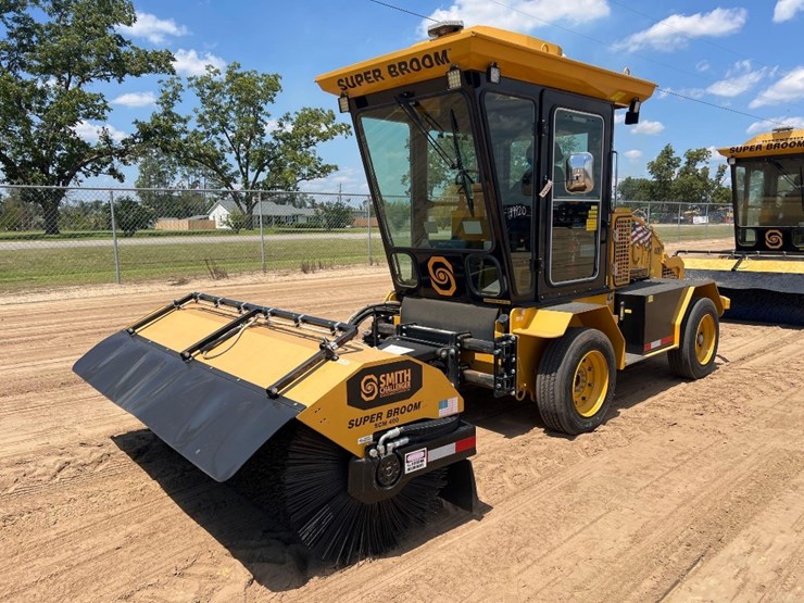 2023-smith-challenger-scm-400-sweeper-image-8