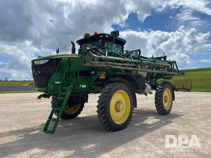 2014-john-deere-r4038-image-1