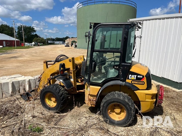 2015-caterpillar-903c-image-10