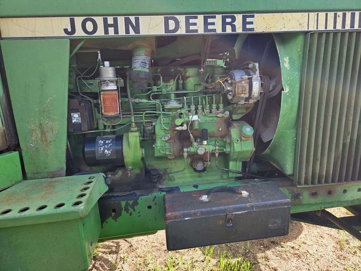 1980-john-deere-4440-image-25