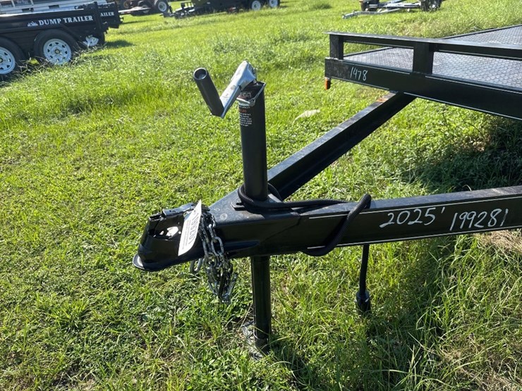 2025-max-built-82"-x-20'-trailer-image-13