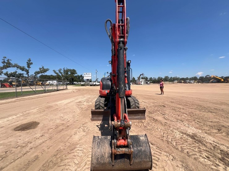 kubota-kx057-4-image-7