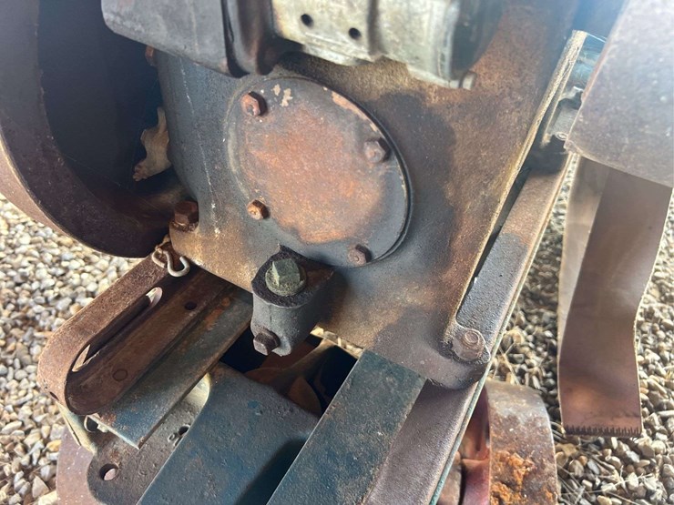 international-lb-engine-with-air-compressor-image-15