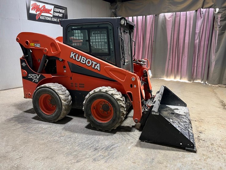 2019-kubota-ssv75-image-6