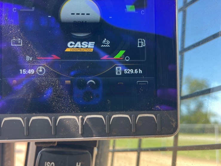 case-tv450b-image-30