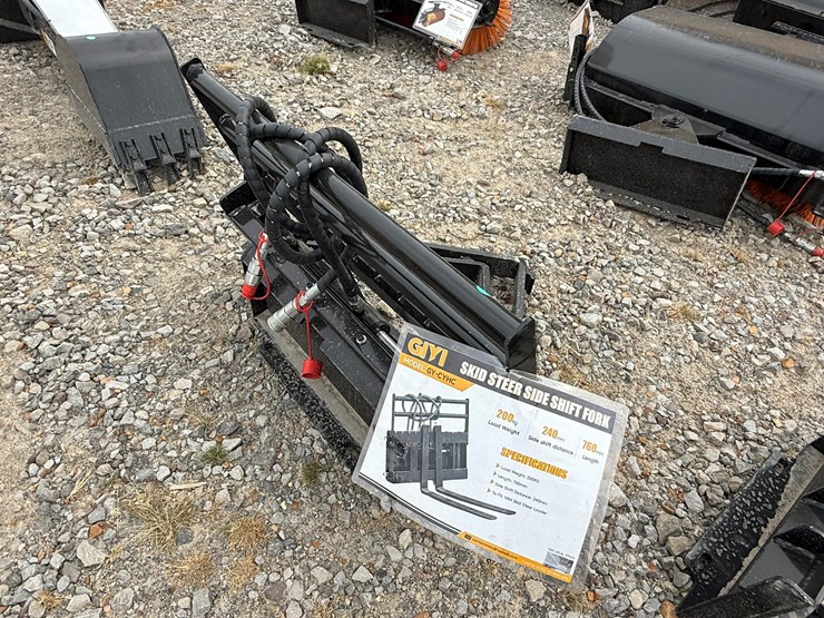 #230-•-#26375-•-unused-giyi-30"-mini-skid-steer-side-shift-fork-xcyhc2507284-image-5