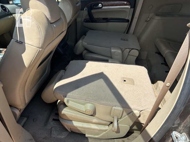2011-buick-enclave-image-19