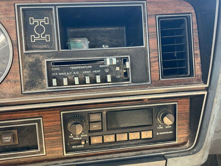 1985-dodge-ram-250-image-40