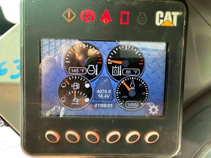 2017-caterpillar-299d2-image-25