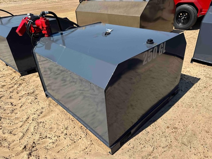 unused-x-star-750-gallon-fuel-tank-image-5