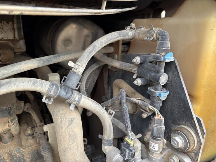 2022-bobcat-t66-image-39