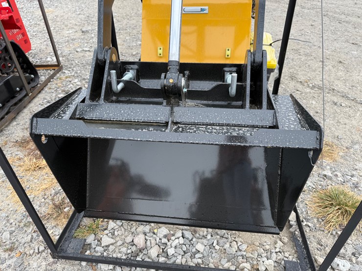 #220-•-#25424-•-unused-agt-mx-mrt14-compact-track-loader-image-15