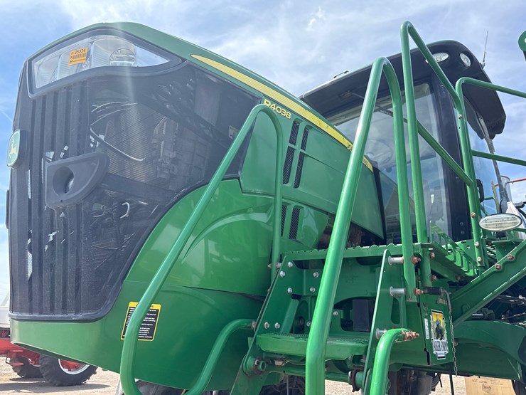 2018-john-deere-r4038-image-34