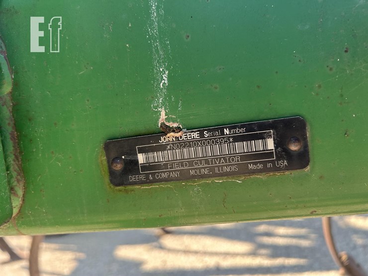 2004-john-deere-2210-image-12
