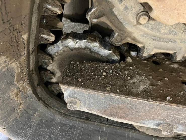 2021-bobcat-t770-image-20