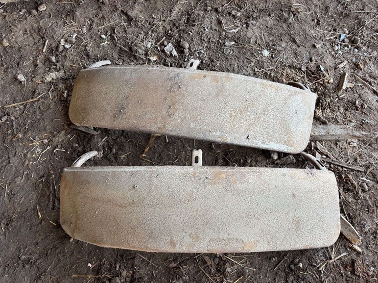 set-of-tractor-fender-extensions-image-1