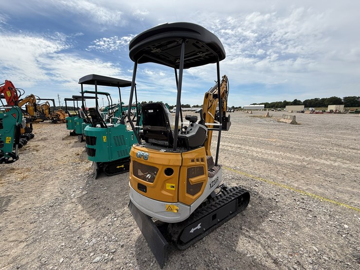 #220-•-#26489-•-unused-cfg-xz20r-mini-excavator-xz20r202507070018-image-3