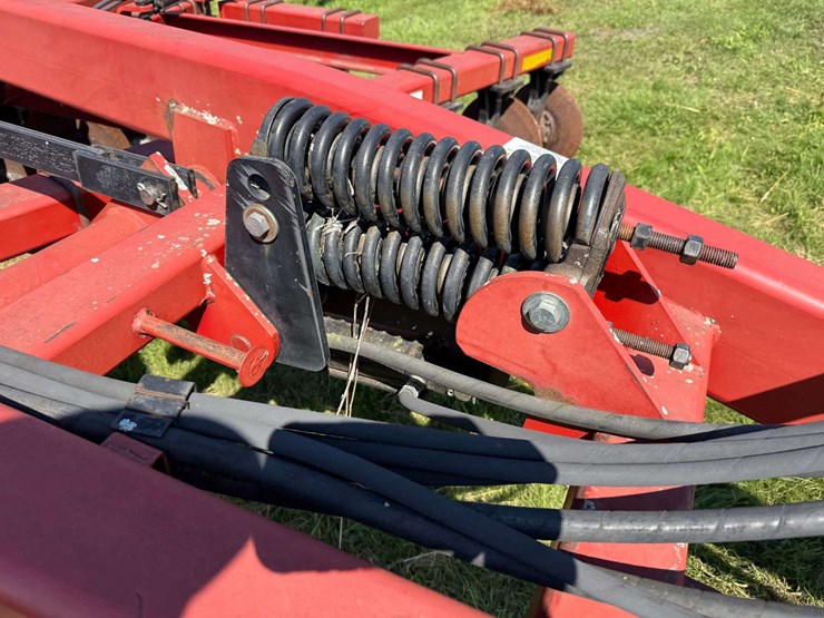 case-ih-730b-ecolo-tiger-disk-ripper,-rear-leveler,-30”-spacing,-2-bearings-are-out-but-2-good-used-image-16